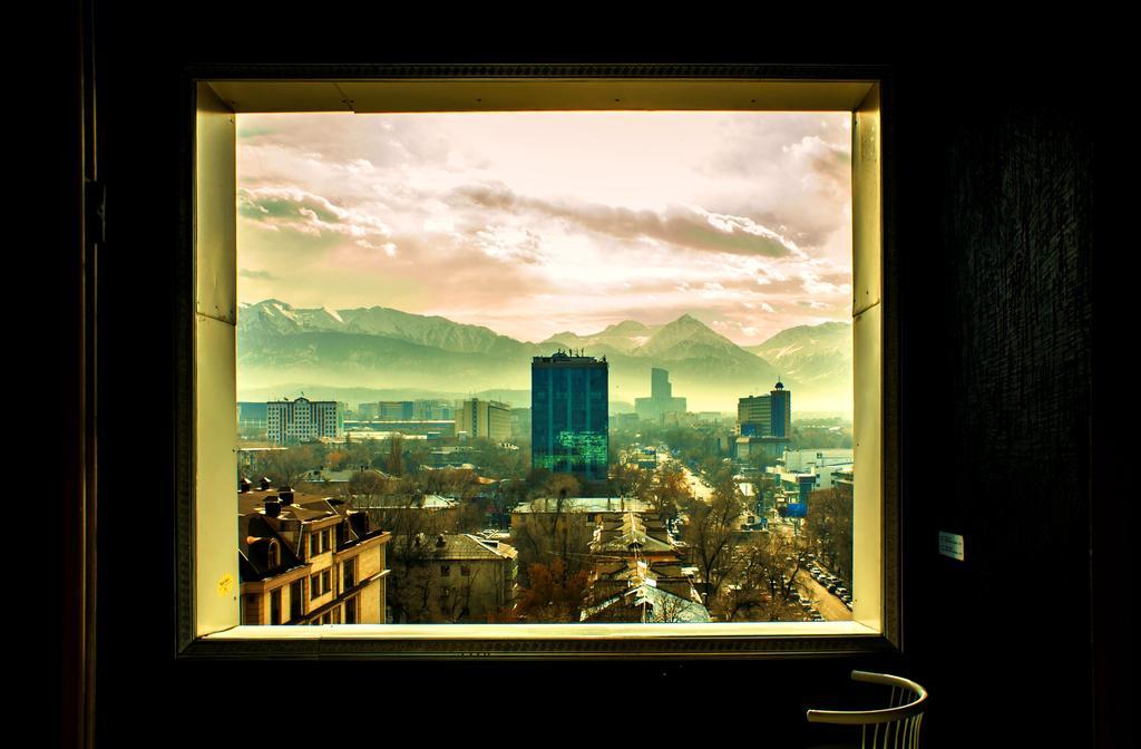 Sky Hostel Almaty Exterior foto